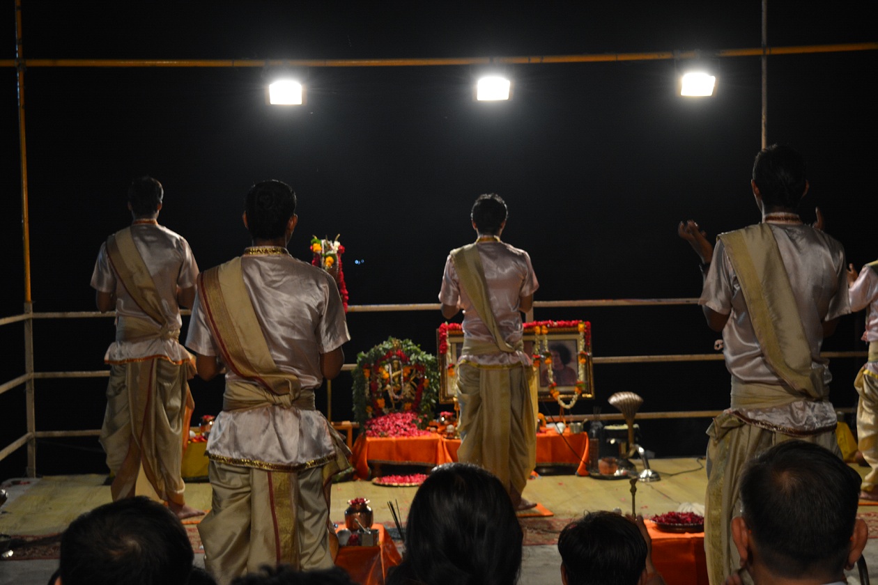 Varanasi and its world famous aarti (4)